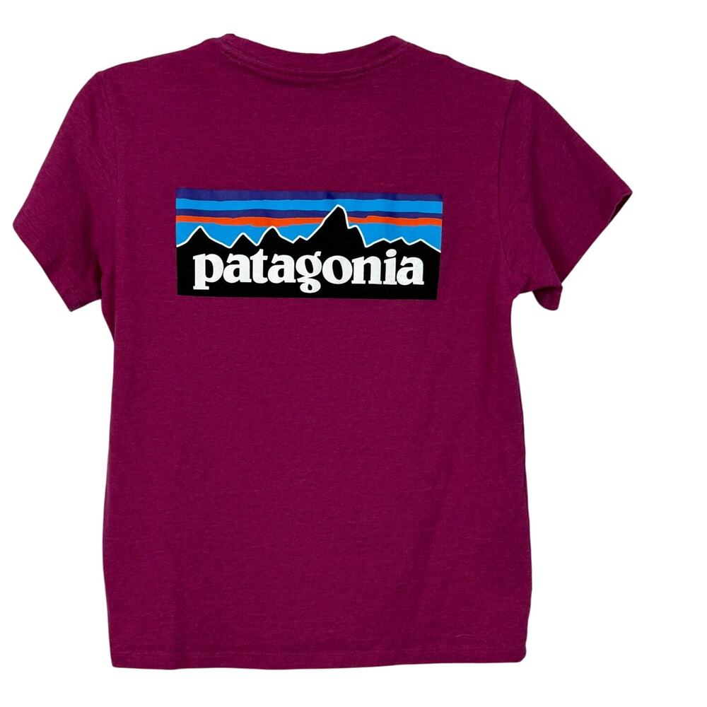 Patagonia P-6 Logo Responsibili-Tee S Pink Recycled Eco Graphic Tee